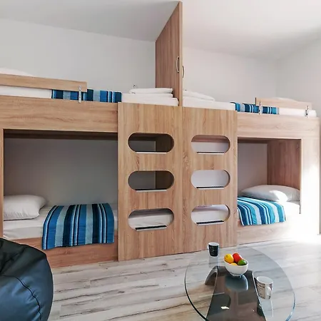Sky Hostel-2